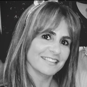 Meet your Posher, Iliana